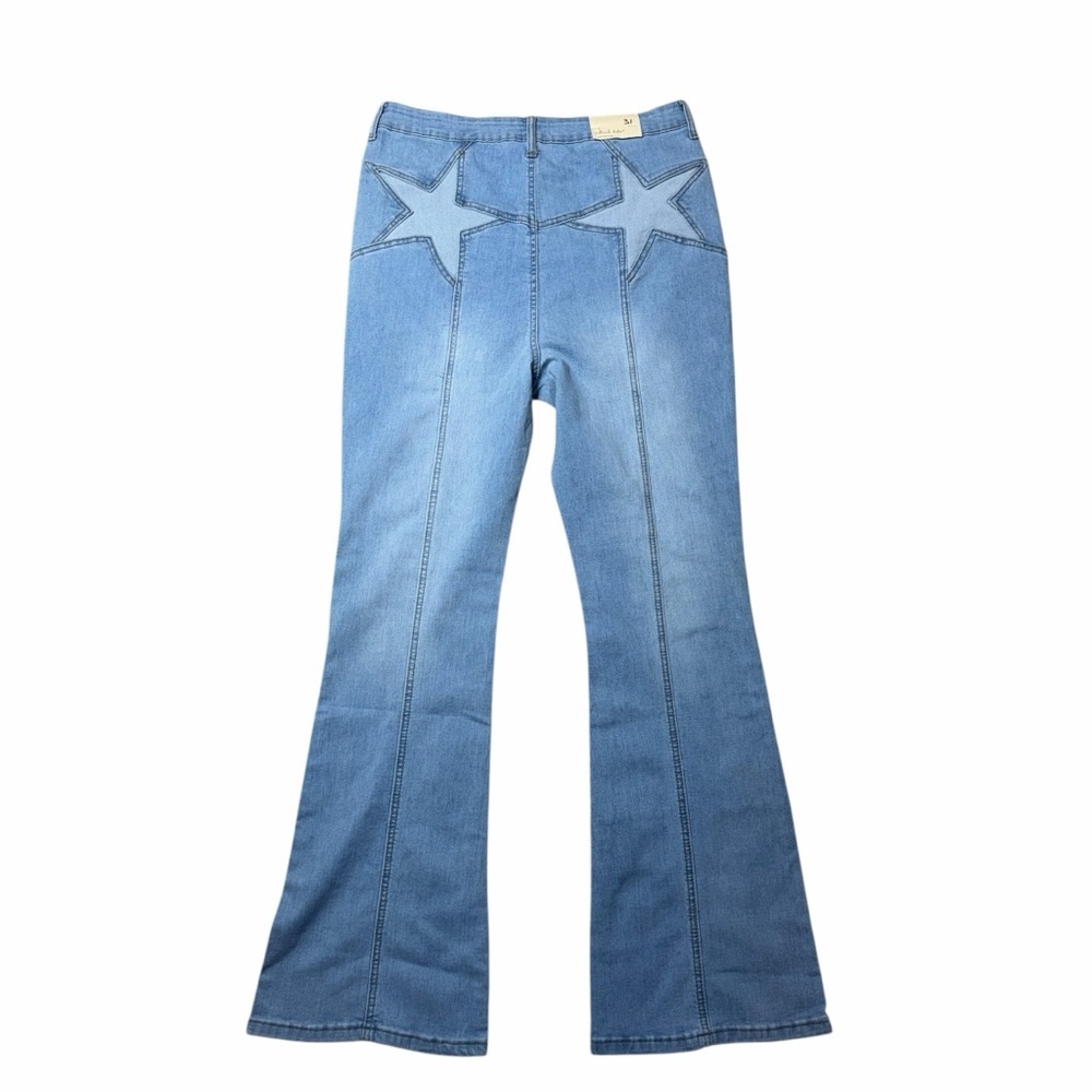 Altar’d State Light Wash Star Denim Flare Jeans Womans 31